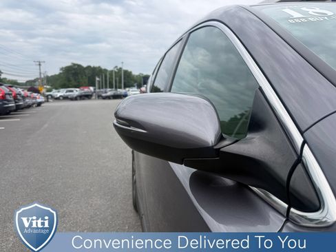 Used 2018 Honda CR-V EX-L image 10