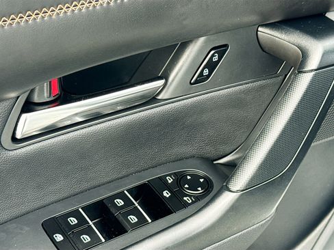 Certified 2025 MAZDA CX-50 2.5 Hybrid w/ Premium Plus Pkg image 8