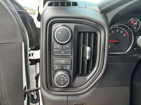 Used 2023 Chevrolet Silverado 2500 Custom w/ Custom Value Package AWD/4WD image 18