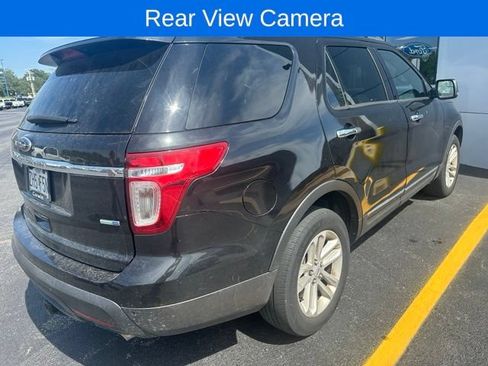 Used 2014 Ford Explorer XLT w/ Equipment Group 202A AWD/4WD image 4