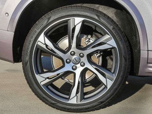 New 2026 Volvo XC90 B6 Ultra w/ Lounge Package AWD/4WD image 11