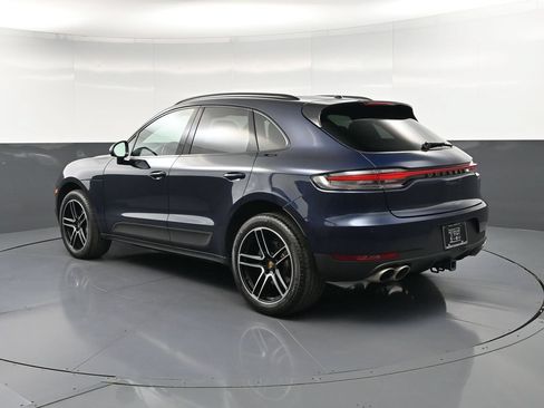 Certified 2021 Porsche Macan S AWD/4WD image 3