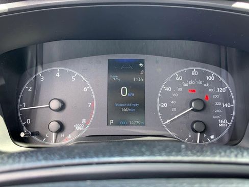 Certified 2025 Toyota Corolla LE image 25