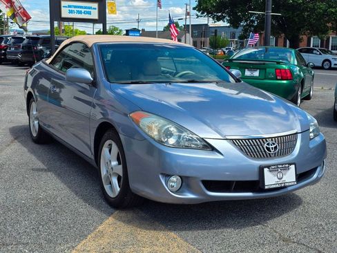 Used 2004 Toyota Solara SE FWD image 3