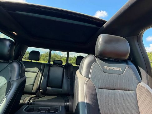 Used 2019 Ford F150 Raptor w/ Equipment Group 802A Luxury AWD/4WD image 40