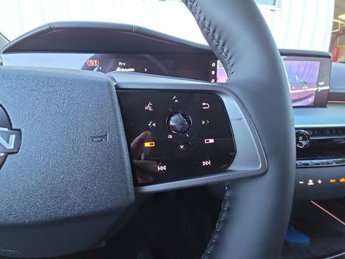 New 2026 Nissan Murano Platinum image 12