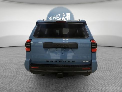 Used 2025 Toyota 4Runner TRD Off-Road Premium w/ Tow Technology Package AWD/4WD image 5