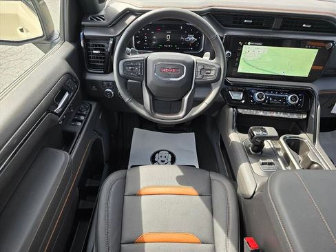 New 2026 GMC Sierra 1500 AT4 AWD/4WD image 4