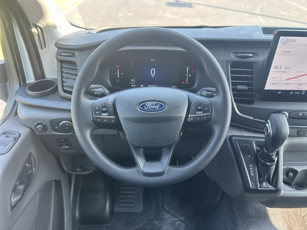 New 2026 Ford Transit 250 148 Medium Roof w/ Load Area Protection Package RWD image 15