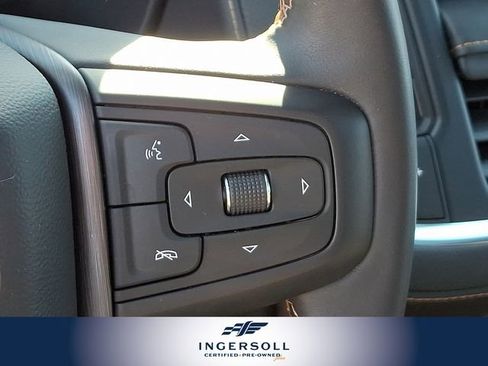 Used 2024 GMC Yukon XL AT4 image 27