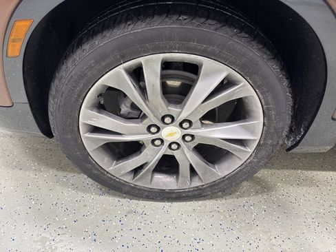 Used 2023 Chevrolet Blazer Premier w/ Driver Confidence II Package image 8