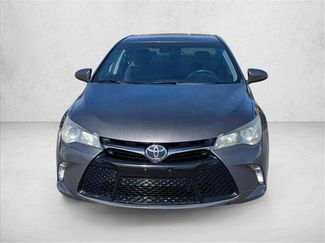 Used 2015 Toyota Camry SE video 2