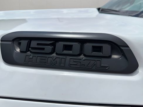 Used 2022 RAM 1500 Big Horn w/ Night Edition AWD/4WD image 14