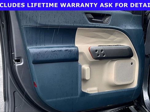 Used 2025 Ford Maverick Lariat w/ 4K Tow Package AWD/4WD image 19