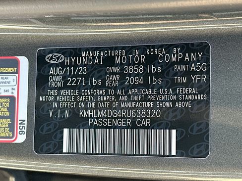 Used 2024 Hyundai Elantra SEL FWD image 12