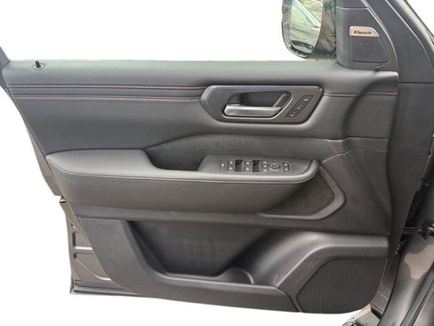 New 2026 Nissan Armada PRO-4X w/ Captain's Chari Seat Package image 17