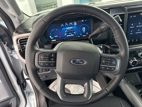 Used 2026 Ford F250 Lariat w/ Lariat Premium Package AWD/4WD image 25
