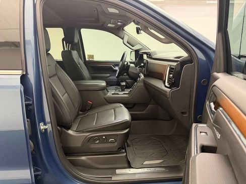 Used 2024 GMC Sierra 1500 Denali w/ Denali Reserve Package AWD/4WD image 30