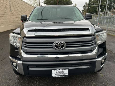 Used 2014 Toyota Tundra SR5 w/ TRD Off Road Package AWD/4WD image 2