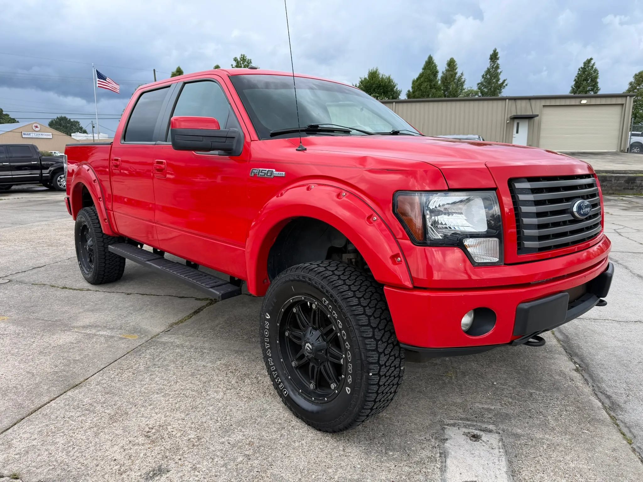 Used 2012 Ford F150 FX4 w/ FX Luxury Pkg AWD/4WD image 8