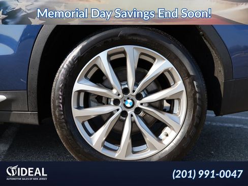 Used 2019 BMW X3 xDrive30i w/ Driving Assistance Package AWD/4WD image 15