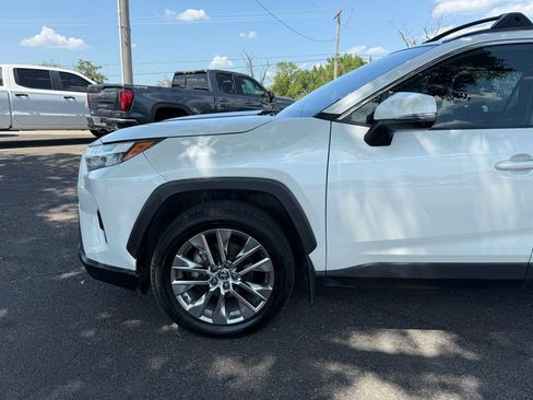 Used 2022 Toyota RAV4 XLE Premium FWD image 36