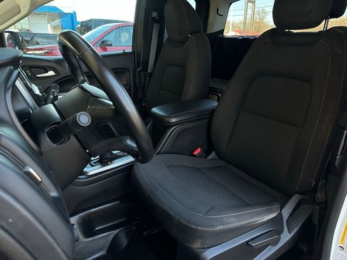 Used 2022 Chevrolet Colorado LT w/ Fleet Safety Package image 13