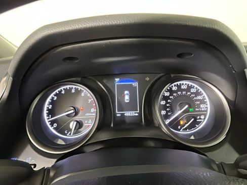 Used 2024 Toyota Camry SE FWD image 17