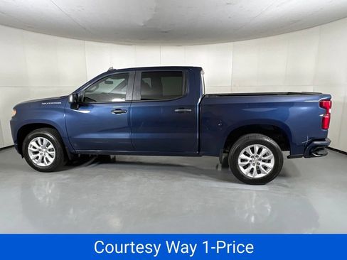 Used 2020 Chevrolet Silverado 1500 Custom w/ Custom Value Package RWD image 7