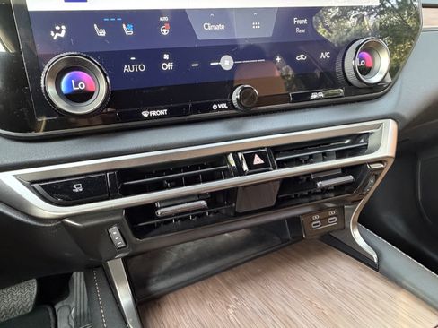 Used 2025 Lexus RX 350 Premium w/ Accessory Package (Z1) FWD image 26
