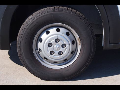 Used 2023 RAM ProMaster 2500 image 10