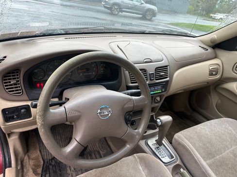 Used 2003 Nissan Sentra GXE FWD image 13