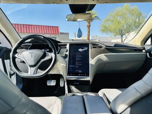 Used 2015 Tesla Model S P85D image 19