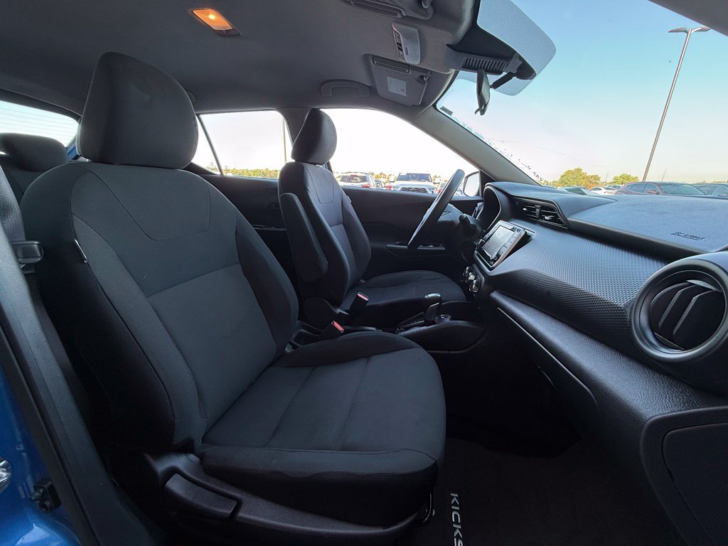Used 2025 Nissan Kicks Play S FWD image 29