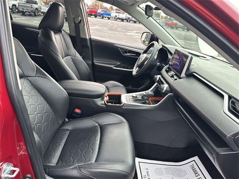 Used 2024 Toyota RAV4 Adventure image 26