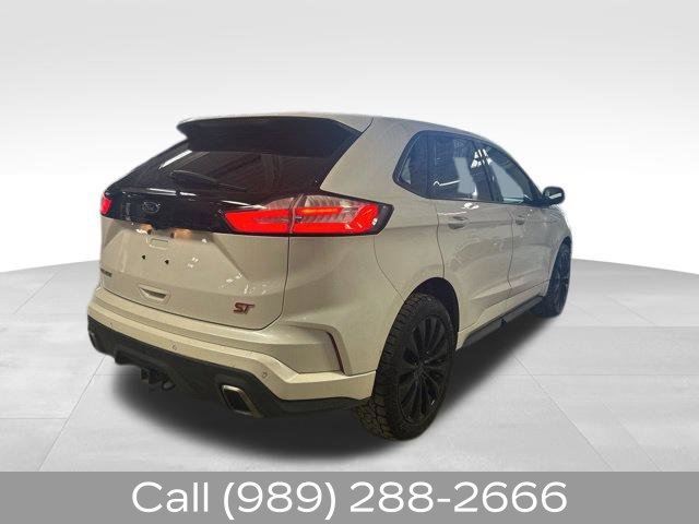 Used 2019 Ford Edge ST w/ Convenience Package AWD/4WD image 6