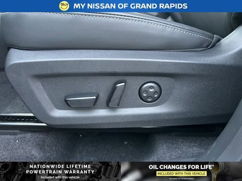 New 2026 Nissan Murano Platinum w/ Cargo Package AWD/4WD image 12
