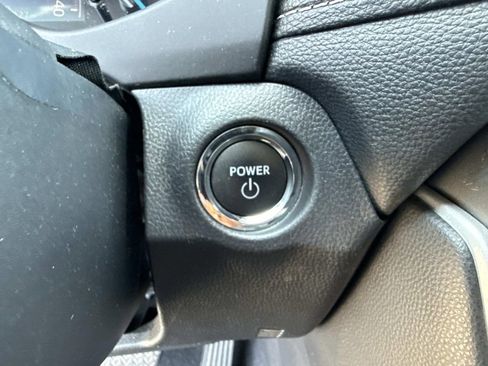 Used 2023 Toyota RAV4 XLE image 28