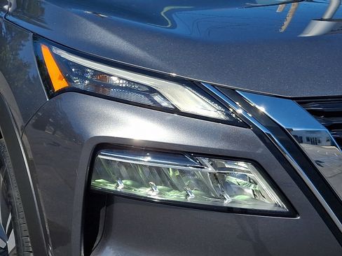 Certified 2023 Nissan Rogue SL w/ SL Premium Package AWD/4WD image 9