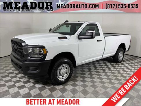 Used 2024 RAM 2500 Big Horn AWD/4WD image 1