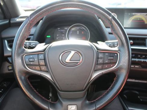 Used 2021 Lexus UX 250h F Sport AWD/4WD image 15