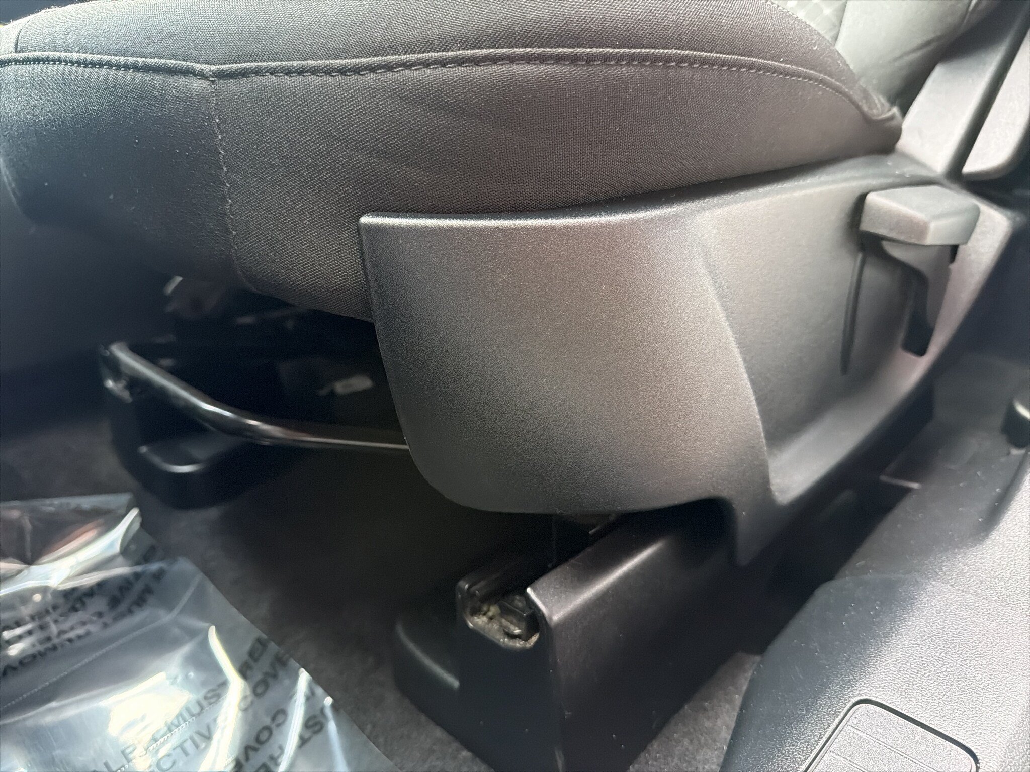 Certified 2025 Ford Escape Active AWD/4WD image 17