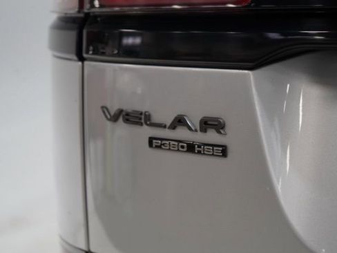 Used 2018 Land Rover Range Rover Velar R-Dynamic HSE AWD/4WD image 10
