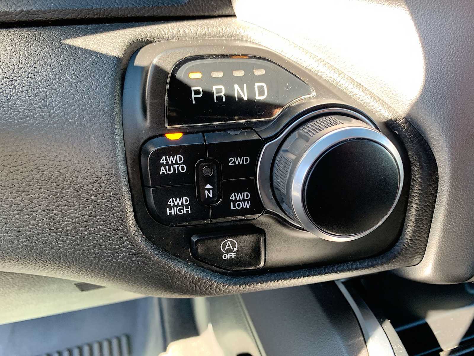 Used 2024 RAM 1500 Big Horn AWD/4WD image 15