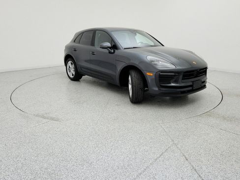 Used 2024 Porsche Macan Turbo AWD/4WD image 3