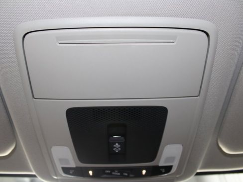 Used 2023 Honda CR-V EX image 34