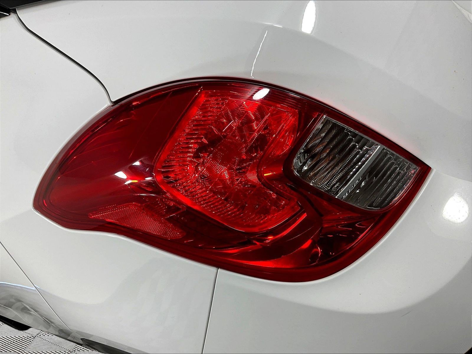 Used 2016 Buick Encore FWD image 22