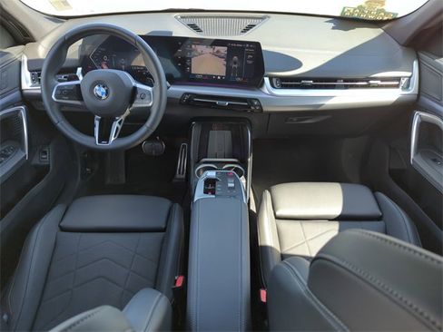 Used 2025 BMW X2 xDrive28i image 14