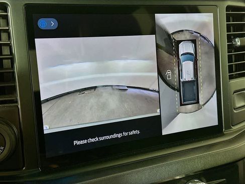 Certified 2024 Ford F250 Platinum w/ Tremor Off-Road Package image 29