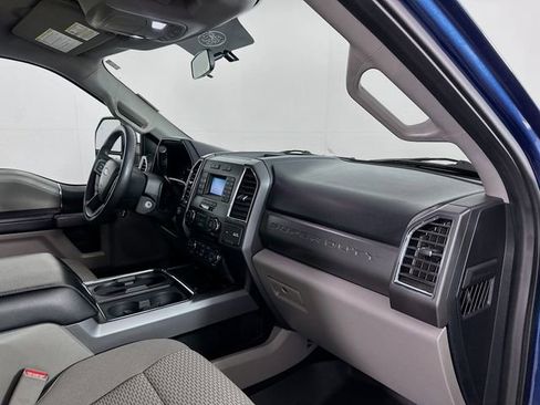 Used 2017 Ford F250 XLT w/ XLT Value Package AWD/4WD image 26